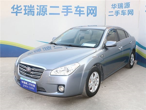 奔腾B50 手工时髦型 3万多买一辆颜值与实力并存的轿车