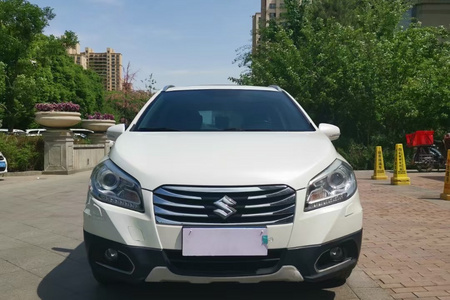 乌鲁木齐二手铃木锋驭 2015款 1.6L CVT 两驱 进取版