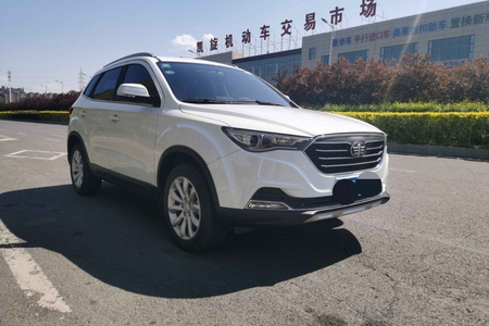 通化二手奔腾X40 2018款 网红版 1.6L 手动 舒适版