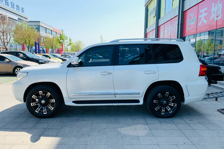 滨州二手丰田兰德酷路泽 2015款 4.0L 自动 4000 中东乞丐版