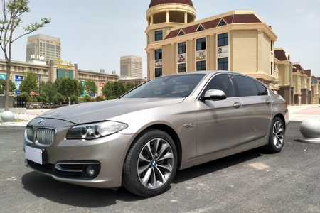 荆门二手宝马5系 2014款 525Li 2.0T 手自一体 风尚设计套装