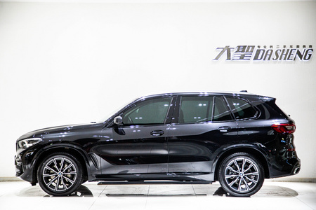 丽江二手宝马X5 2021款 xDrive30i M运动套装